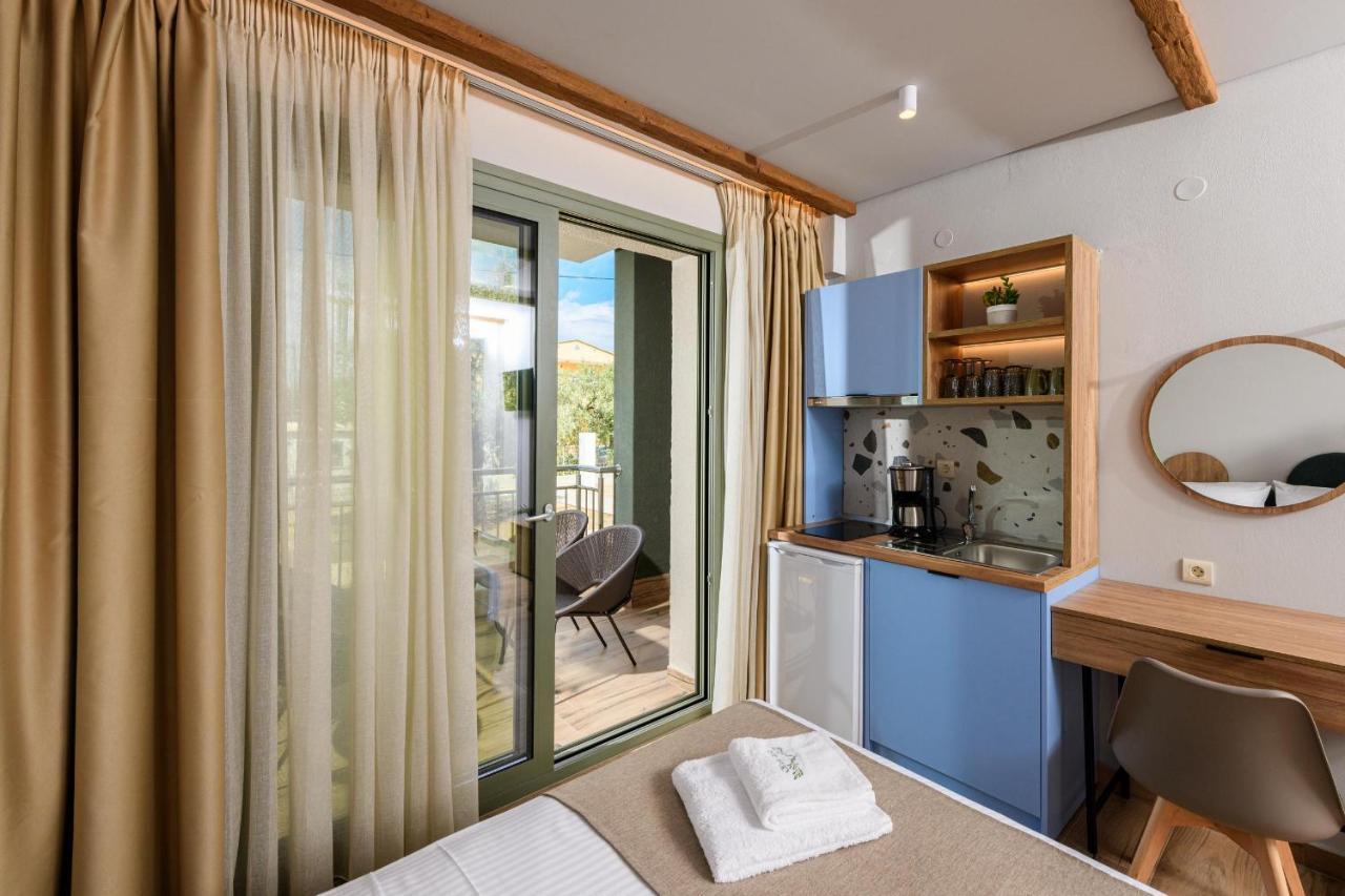 The Olive Land Hotell Órmos Prínou Exteriör bild