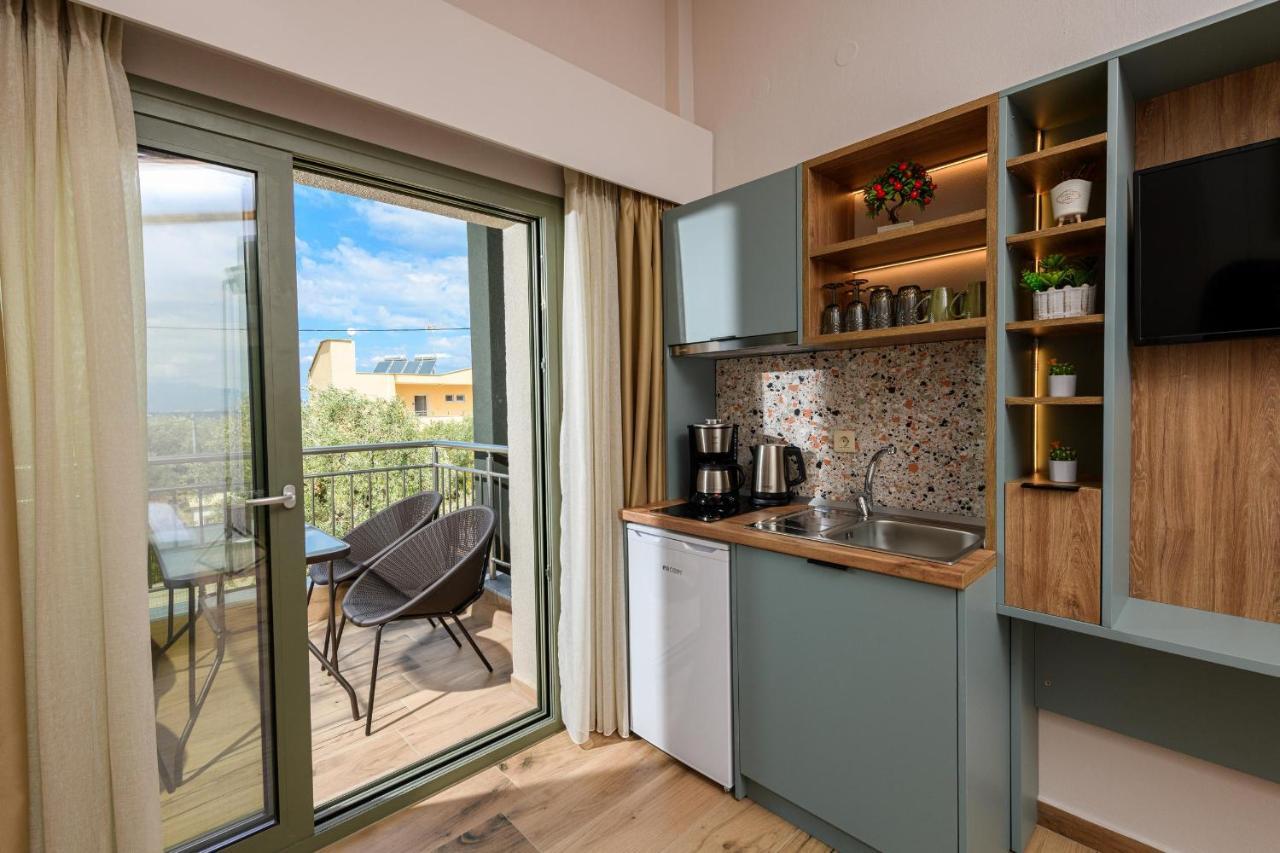 The Olive Land Hotell Órmos Prínou Exteriör bild